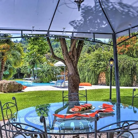 فيلة Pozzo Antico 10 Emma Villas *